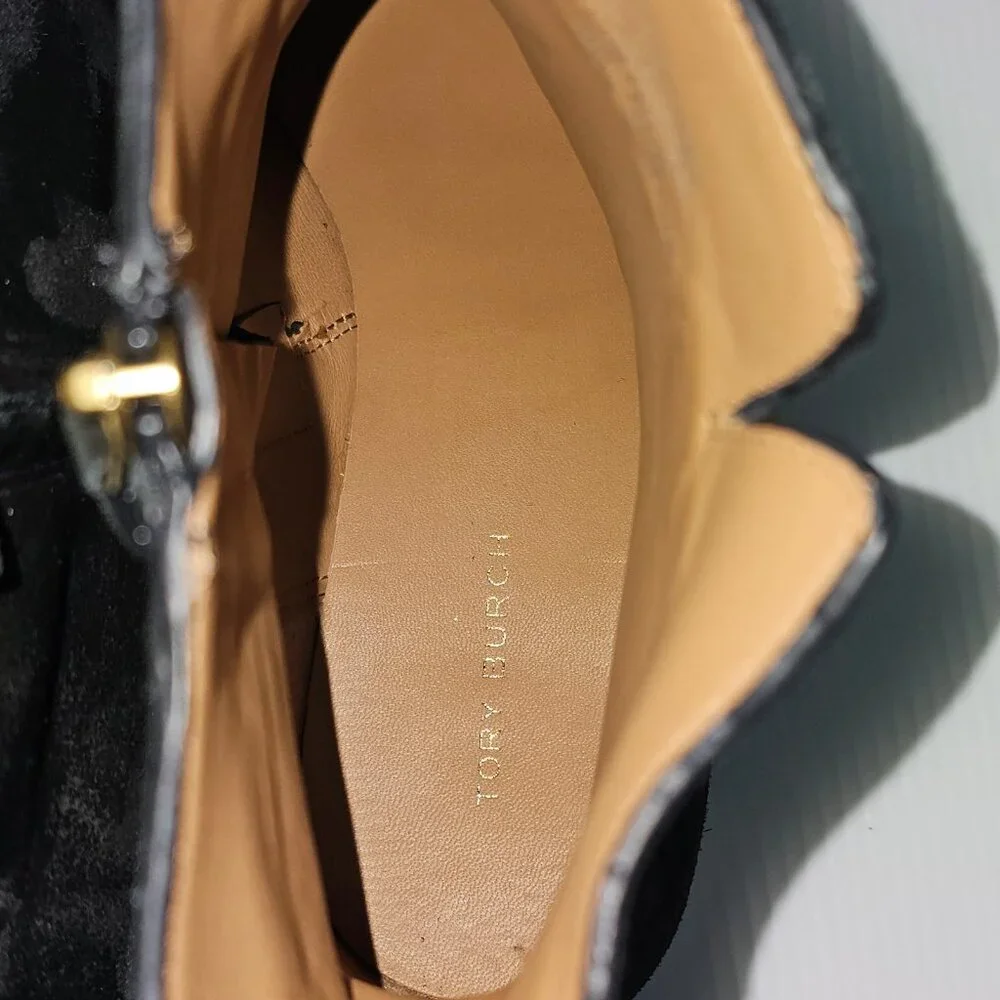 Tory Burch Everly Ankle Boot Womens 7.5 Black Suede Gold Logo Luxury Designer - Picture 13 of 16